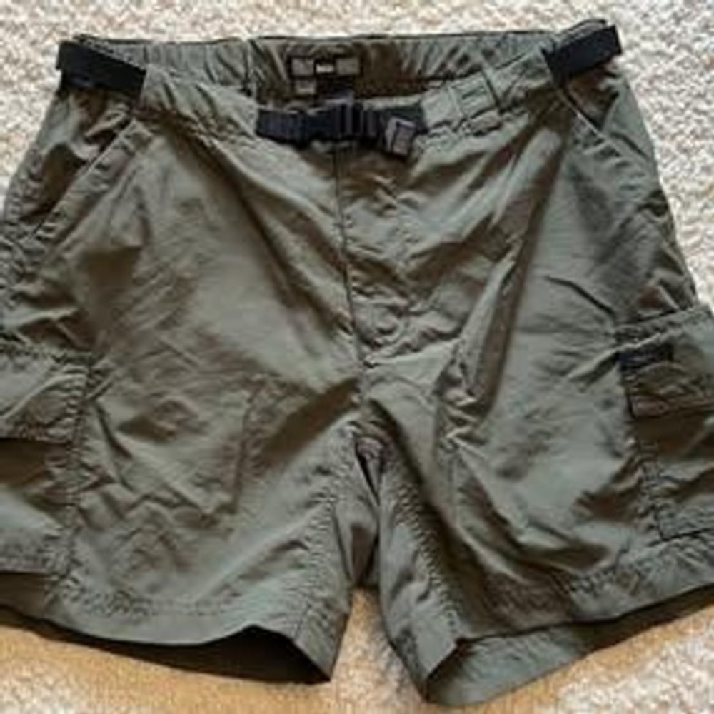 REI Army Green Nylon SPF 50+ Hiking Shorts Women 6